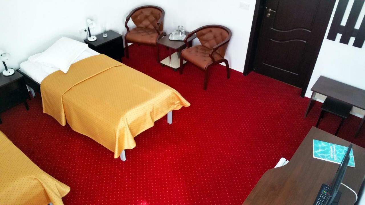 Hotel Teilor Caciulata Esterno foto